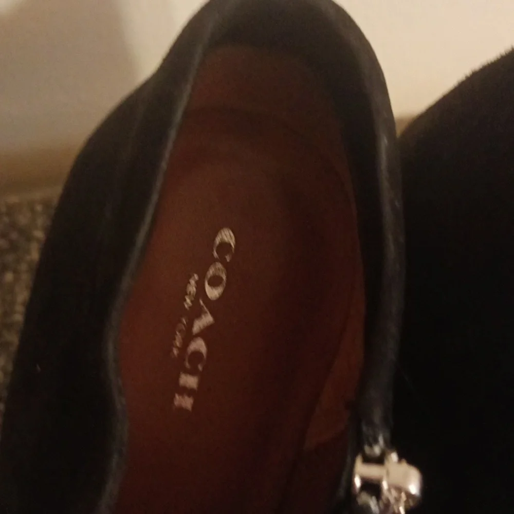 Coach Oakdale Size 10 Black Suede Ankle Boots